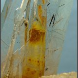 Quartz with inclusions.
68 x 57 x 26 mm
(Autor: Pierre Joubert)