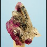 Fluorite and quartz
24 x 17 x 14 mm
(Autor: Pierre Joubert)
