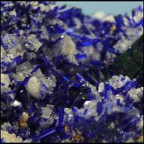 Azurite, Calcite, Malachite
28 x 18 x 12mm
(Autor: Pierre Joubert)