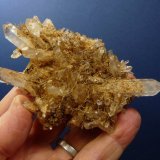Quartz
Fingers for size
(Autor: Pierre Joubert)