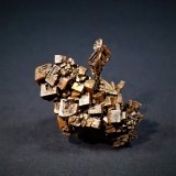 Native Copper (Spinel Twin, Cubic Crystals)
22 mm x 18 mm
(Autor: Don Lum)