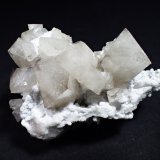 Fluorite
43 mm x 35 mm
(Autor: Don Lum)