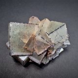 Fluorite
69 mm x 55 mm x 37 mm
(Autor: Don Lum)