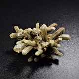 Quartz, Chlorite
38 mm x 26 mm x 24 mm
(Autor: Don Lum)