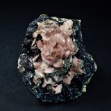 Rhodochrosite, Sphalerite, Pyrite
60 mm x 45 mm x 30 mm
(Autor: Don Lum)
