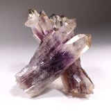 Quartz (variety amethyst)
80 mm x 55 mm x 37 mm
(Autor: Don Lum)
