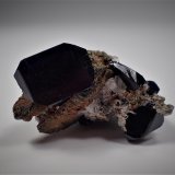 Azurite, Cerussite
35 mm x 22 mm x 22 mm
(Autor: Don Lum)