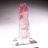 Quartz (variety amethyst scepter)
33 mm x 14 mm x 12 mm
(Autor: Don Lum)