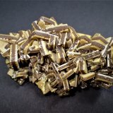 Wulfenite
68 mm x 43 mm x 28 mm
(Autor: Don Lum)