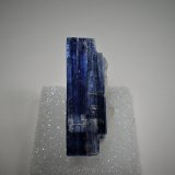 Kyanite, Quartz
53 mm x 37 mm x 23 mm
(Autor: Don Lum)