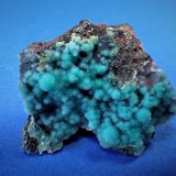 Chrysocolla, Quartz
26 mm x 22 mm x 14 mm
(Autor: Don Lum)