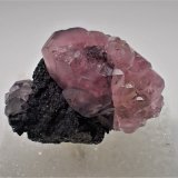 Smithsonite, Galena
22 mm x 21 mm x 11 mm
(Autor: Don Lum)