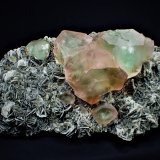 Fluorite, Muscovite
36 cm x 24 cm
(Autor: Don Lum)
