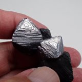 Magnetite
45 mm x 25 mm x 17 mm
(Autor: Don Lum)