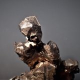 Silver
45 mm x 43 mm x 26 mm
(Autor: Don Lum)