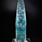 Beryl (variety aquamarine), Albite (variety cleavelandite)
210 mm x 72 mm x 52 mm
(Autor: Don Lum)