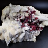 Realgar, Calcite
29 cm x 20.5 cm x  12 cm
(Autor: Don Lum)