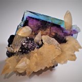 Fluorite, Calcite, Sphalerite
125 mm x 115 mm x 85 mm
(Autor: Don Lum)