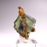 Fluorite, Chalcedony
43 mm x 42 mm x 35 mm
(Autor: Don Lum)