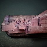 Elbaite (Tourmaline Group)
135 mm x 45 mm x 35 mm
(Autor: Don Lum)