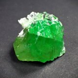 Tsavorite (Garnet Group), Diopside
21 mm x 20 mm
(Autor: Don Lum)