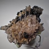 Quartz, Feldspar, Opal (variety hyalite)
114 mm x 114 mm x 75 mm
(Autor: Don Lum)