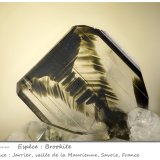 Brookite on Quartz
fov 2.2 mm
(Autor: ploum)