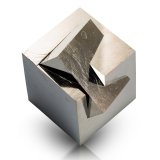 Pyrite
4 x 4 x 6 cm
(Autor: MIM Museum)