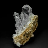 Quartz, Anatase
7.1 x 5.8 x 5.3 cm
(Autor: am mizunaka)