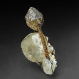 Quartz, Calcite, Marcasite
5.4 x 2.6 cm
(Autor: am mizunaka)
