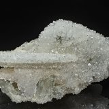 Quartz, Calcite
11.1 x 9.1 cm
(Autor: am mizunaka)
