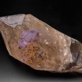 Fluorite, Quartz (variety smoky quartz)
14.9 x 7.1 cm
(Autor: am mizunaka)