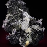 Quartz, Hematite
Specimen size 16 cm
(Autor: Tobi)