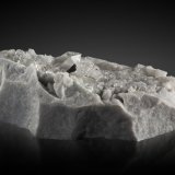 Quartz
20 x 11.5 x 6 cm / main crystal: 3.7 cm
(Autor: MIM Museum)
