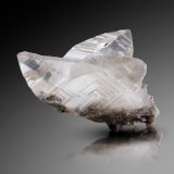Quartz (japan law twin)
6 x 6.5 x 11.5 cm / main crystal: 11.3 cm
(Autor: MIM Museum)
