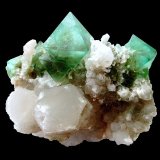 Fluorite, Quartz
Specimen size 6,5 cm, largest fluorite 2 cm
(Autor: Tobi)