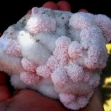 Rhodocrosite with Quartz and Sphalerite
~ 11 x 10 cm
(Autor: Deyu)