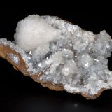 Stilbite-Ca, Heulandite-Ca
57x29x18mm
(Autor: Bergur_E_Sigurdarson)