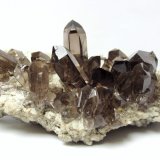 Smoky quartz
Specimen size 13 cm, largest crystal 3 cm
(Autor: Tobi)