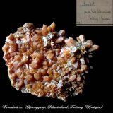 Vanadinite
3,8 x 3 cm
(Autor: Andreas Gerstenberg)