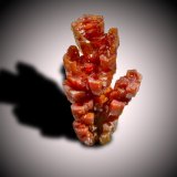 Vanadinite
2 x 3.2 x 2 cm
(Autor: SWK)