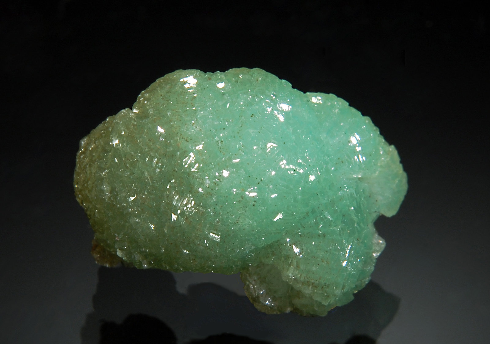 Adamite
1.9 x 2.4 cm
(Autor: Michael Shaw)