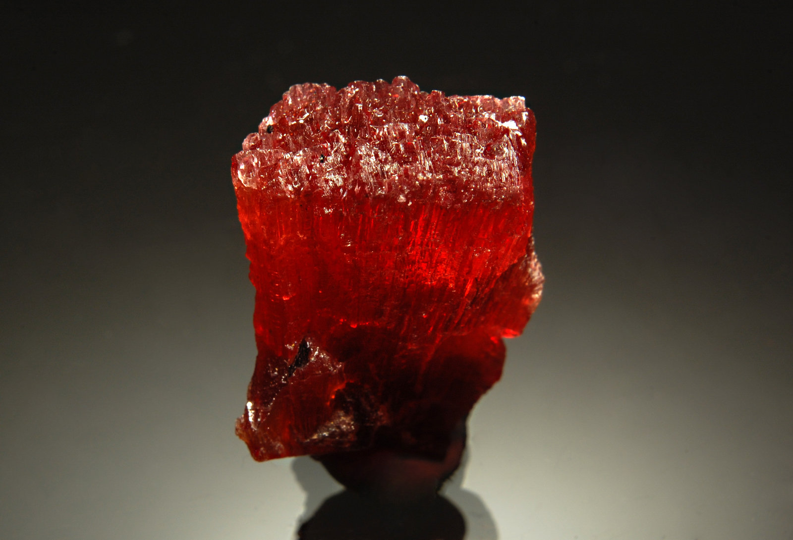 Rhodochrosite
2.5 x 3.0 cm
(Autor: Michael Shaw)