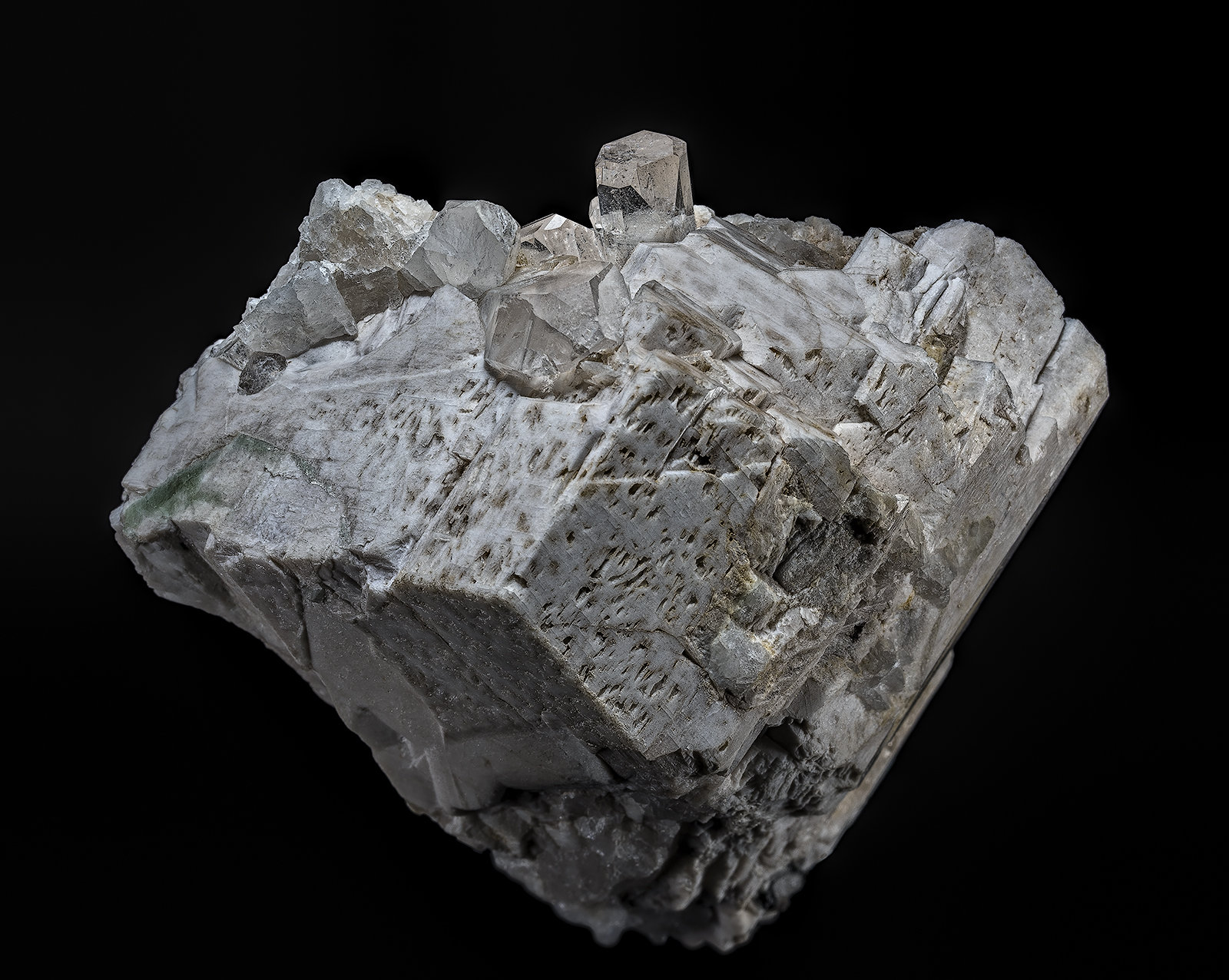 Topaz, Feldspar
7.9 x 6.7 cm
(Autor: am mizunaka)