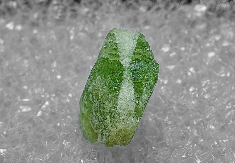 Tremolite
10 x 9 x 6 mm
(Autor: am mizunaka)