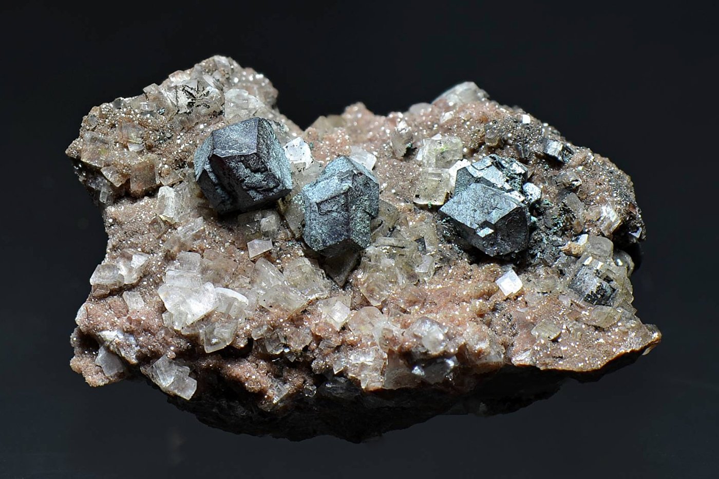Cuprite
42 x 30 mm
(Autor: Martin Rich)