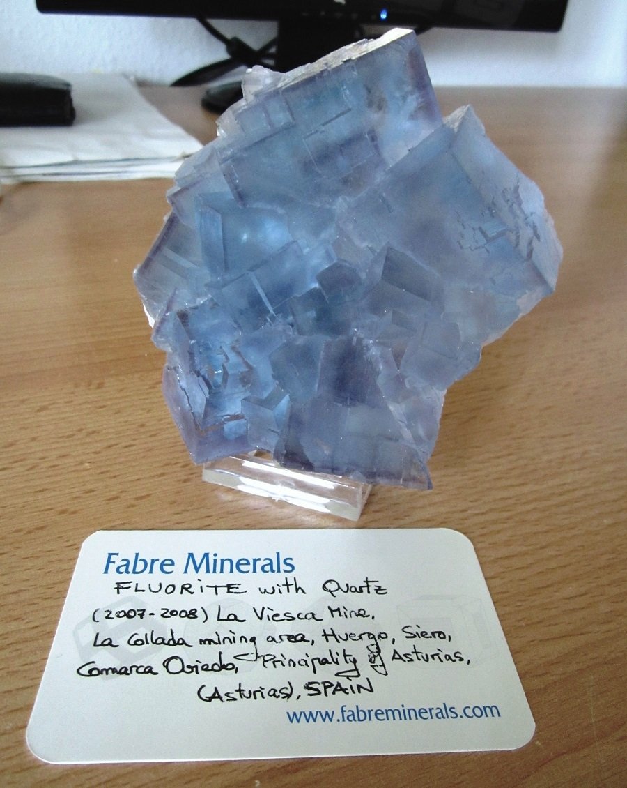 Fluorite
Specimen size 10,5 cm
(Autor: Tobi)