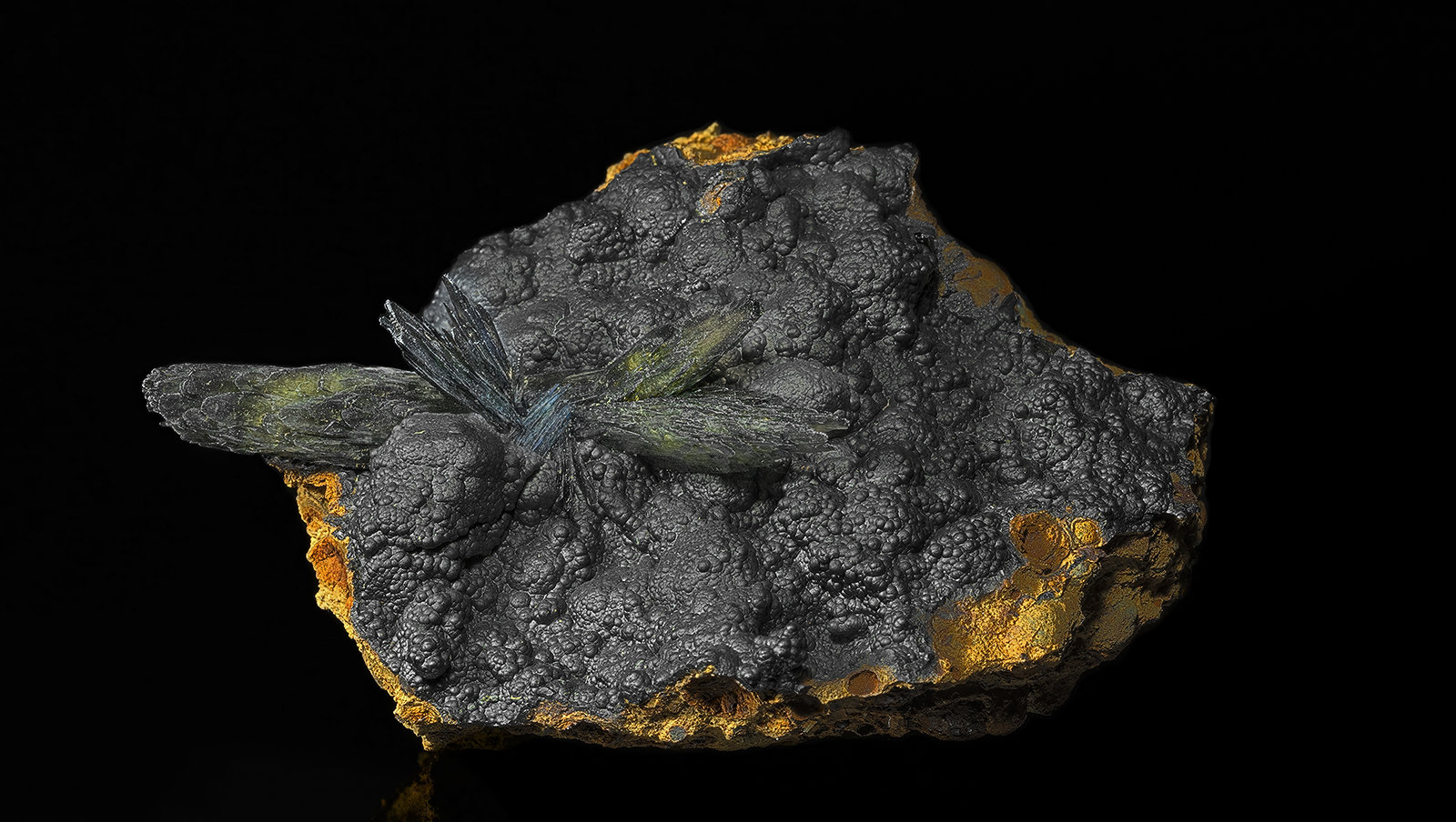 Vivianite
6.4 x 4.8 cm
(Autor: am mizunaka)