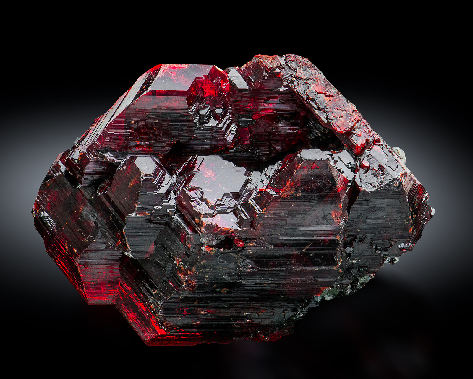 Wurtzite
7.5 x 4 x 4.5 cm / main crystal: 5.2 cm
(Autor: MIM Museum)