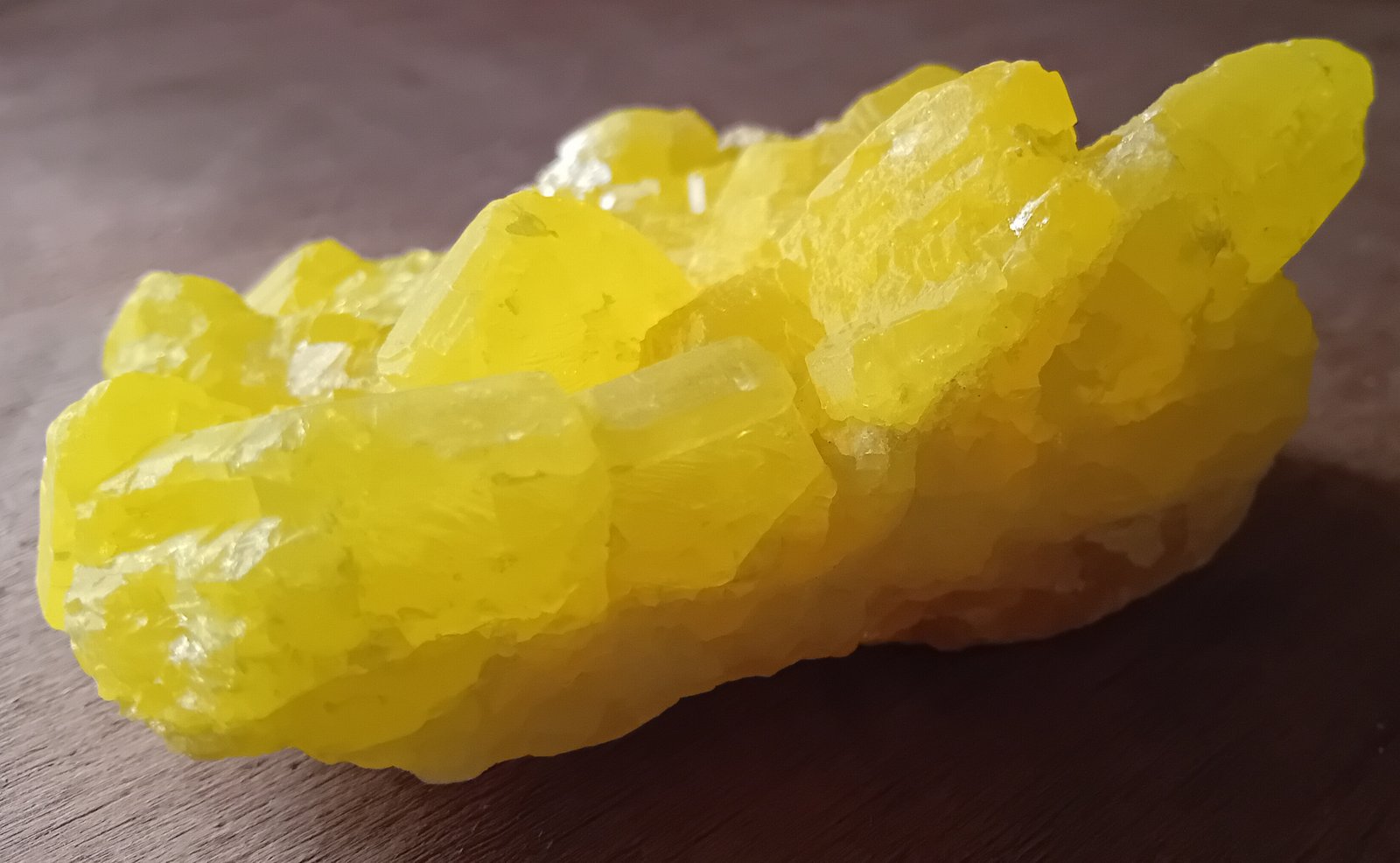Sulphur
10x8 cm
(Autor: mineralenzo)
